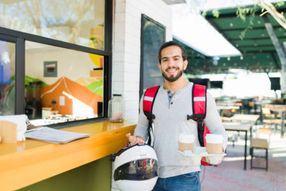 ¿Cómo Añadir Servicio a Domicilio en una Cafetería?