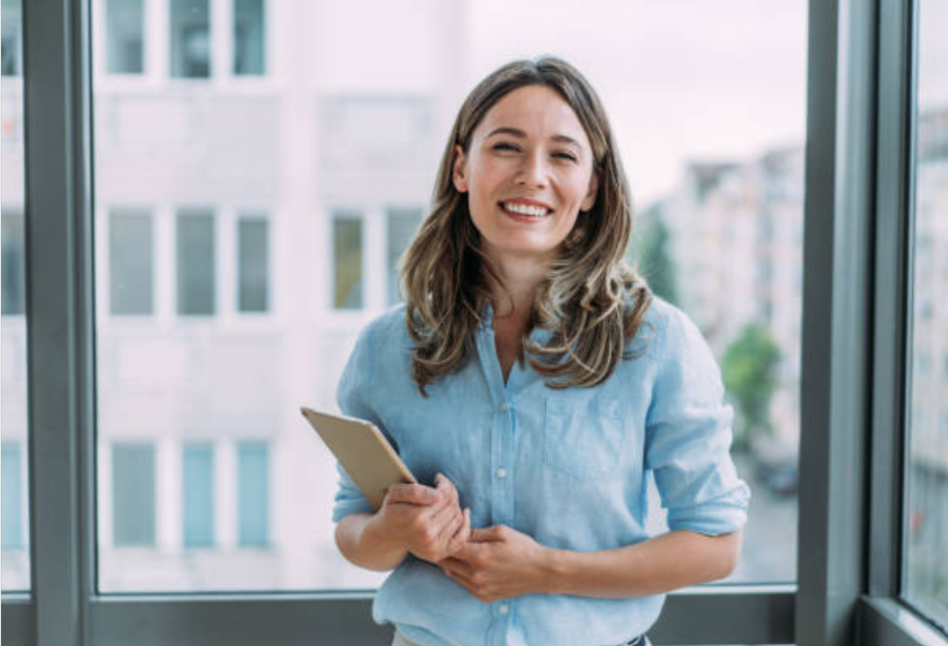 ¿Qué Hace un Asesor Comercial?: Funciones y Responsabilidades
