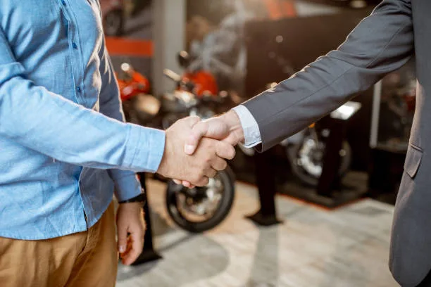 ¿Cómo Hacer Negocio Comprando o Vendiendo?