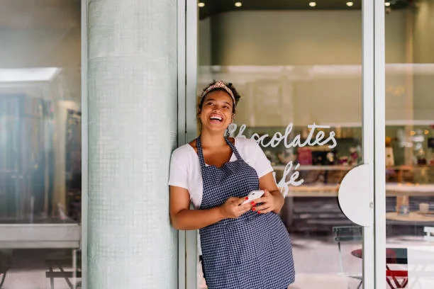Restaurantes o Cafeterías: ¿Cuál es Mejor para Emprender?