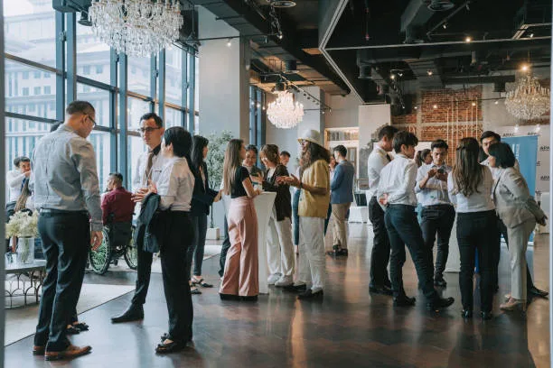 Tipos de Vasos Desechables Ideales para Eventos en tu Negocio