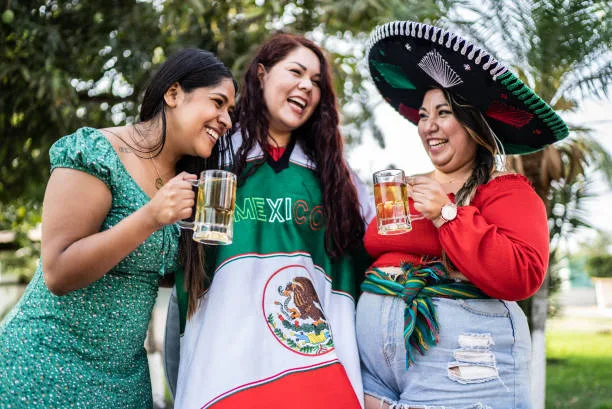¡Aprovecha las Fiestas Mexicanas del 16 de Septiembre en tu Bar!