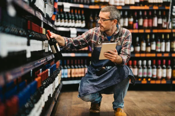 ¿Cómo Funciona una Licorería?: Guía para Emprendedores