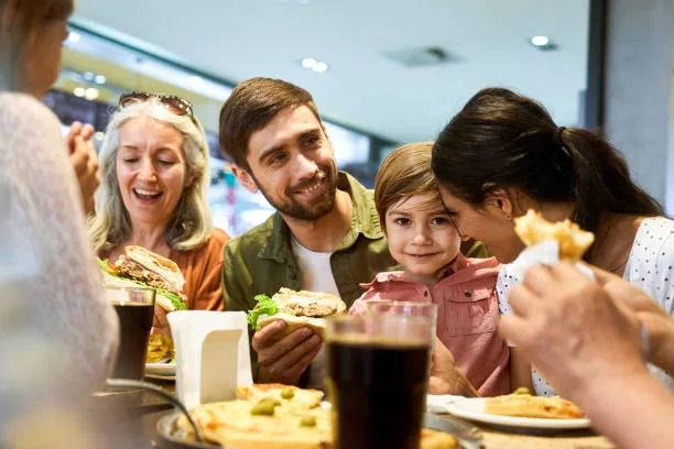 Diferencias entre un Restaurante y un Lugar de Comida Rápida