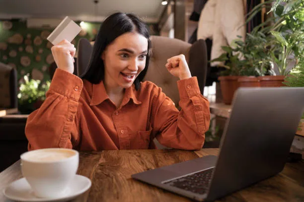 ¿Qué Es Una Tarjeta De Beneficios Para tus Clientes?