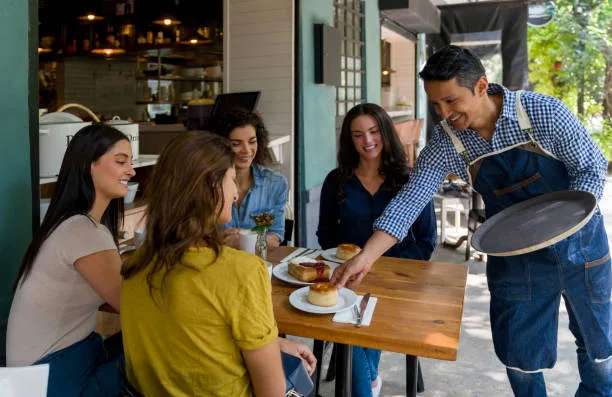 ¡Deliciosos Postres que se Venden en una Cafetería Mexicana!