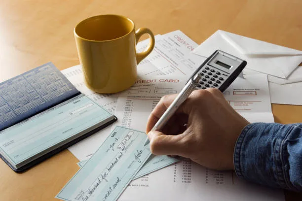 ¿Cómo Administrar las Finanzas de tu Negocio con Cheques?