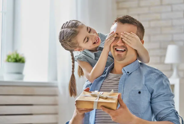 ¿Cómo Emprender con Regalos para el Día del Padre?