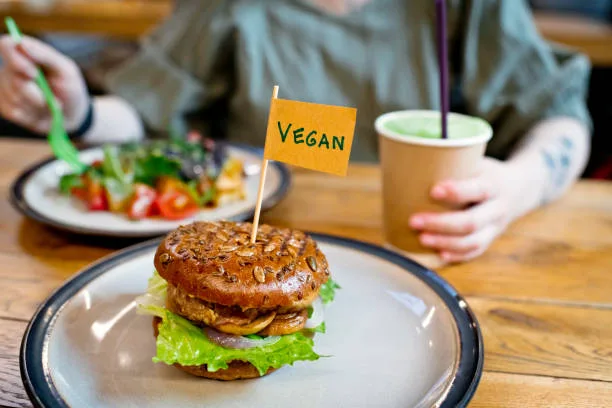Cómo Emprender en un Restaurante Vegano: ¡Guía para el Éxito!