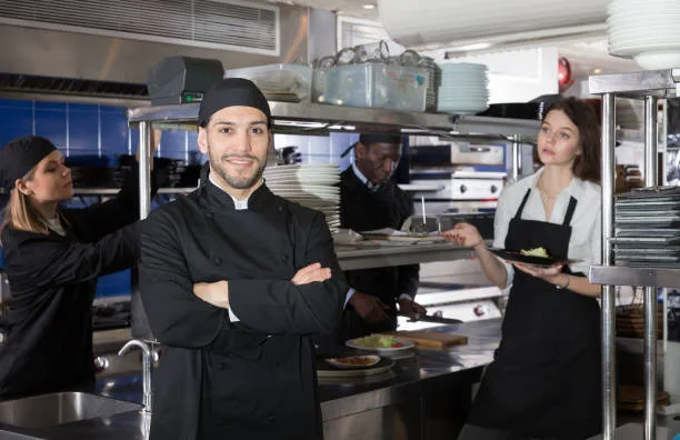 Estrategias Efectivas para Acelerar la Cocina de tu Restaurante