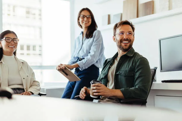 ¿Cómo Gestionar el Trabajo en Domingos para tus Empleados?