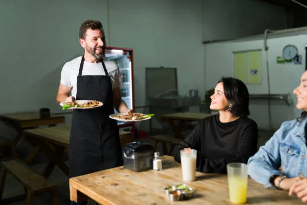 Avisadores de Mesa en un Negocio de Comida